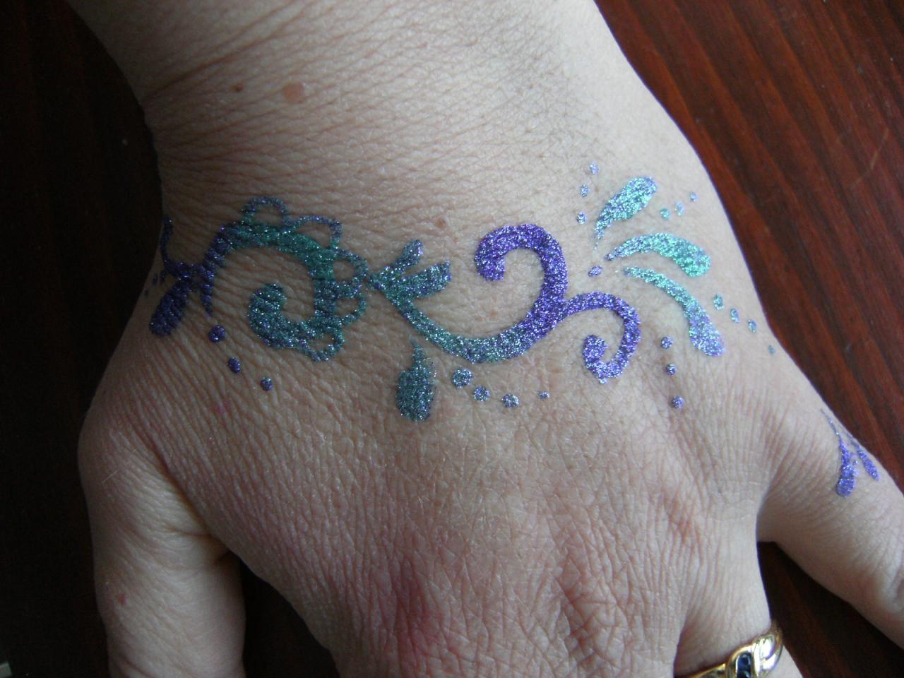 Paillettes main